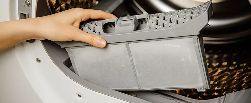 Signs Of A Clogged Dryer Lint Trap in Madison, Mississippi